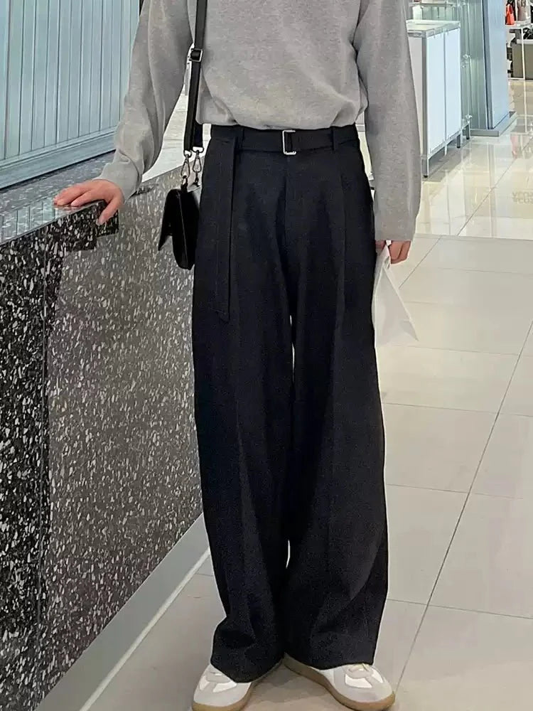 Drape straight pants