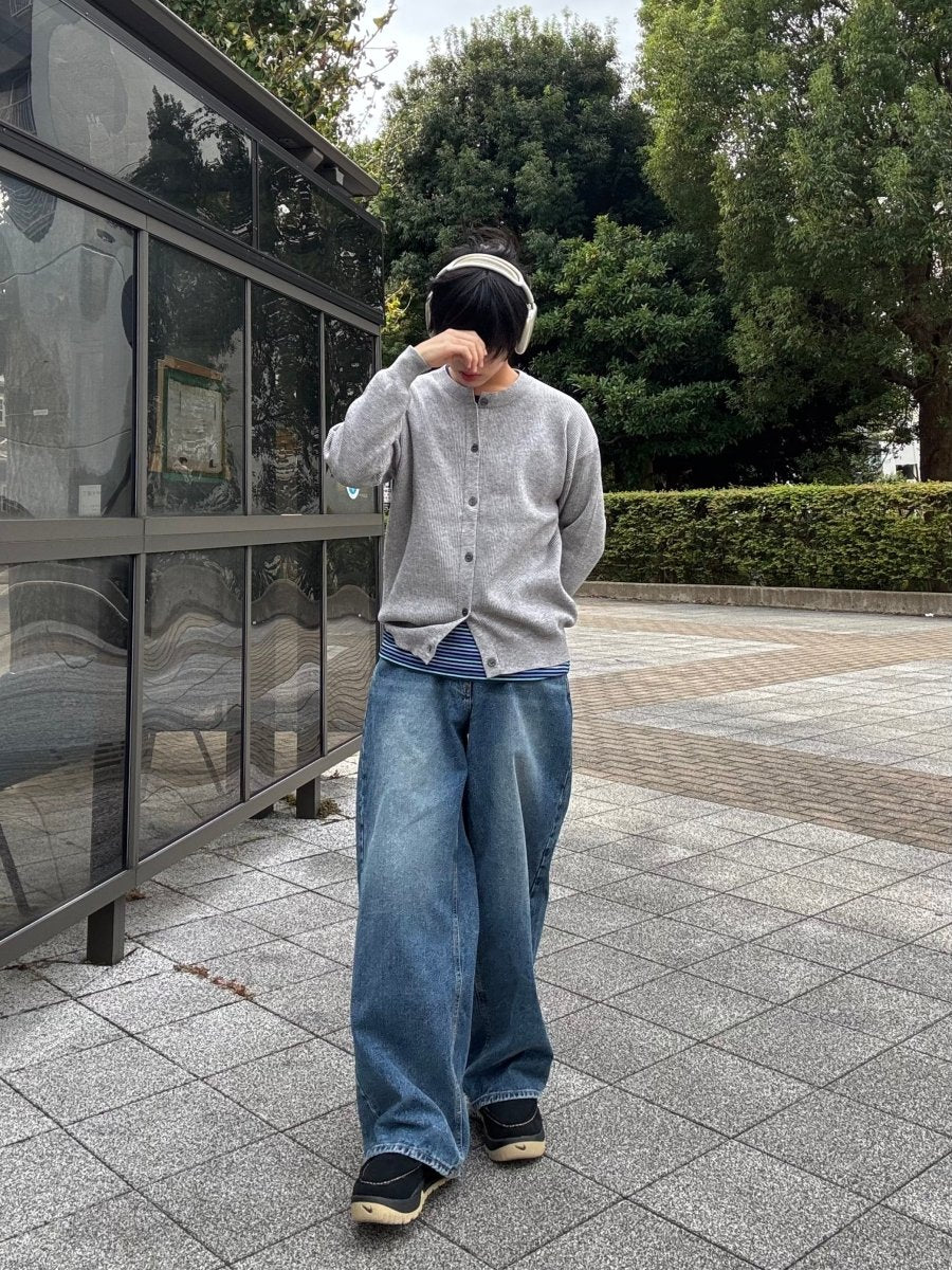 ラウンドネックニットカーディガン