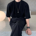 Pleated short sleeve T -shirt