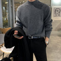 Semitter neck sweater