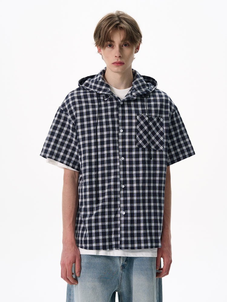 Short sleeve plaid shirt
