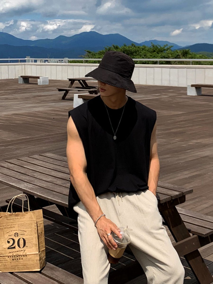 Simple cotton sleeveless