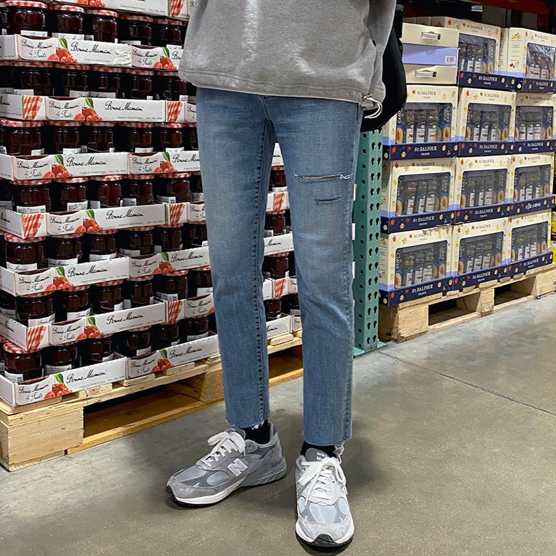 Straight skinny denim